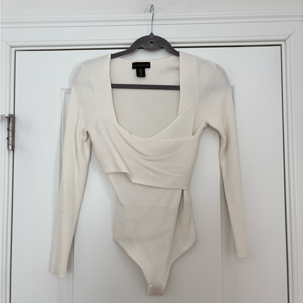 House of Harlow 1960 Cream Ribbed Long-Sleeve Bodysuit